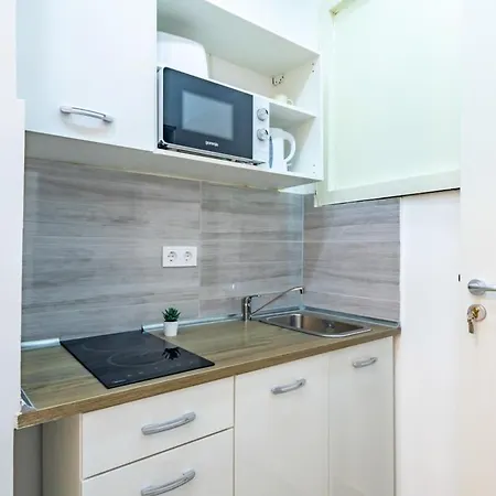 Mini Ultra Central Studio Budapest Extérieur photo